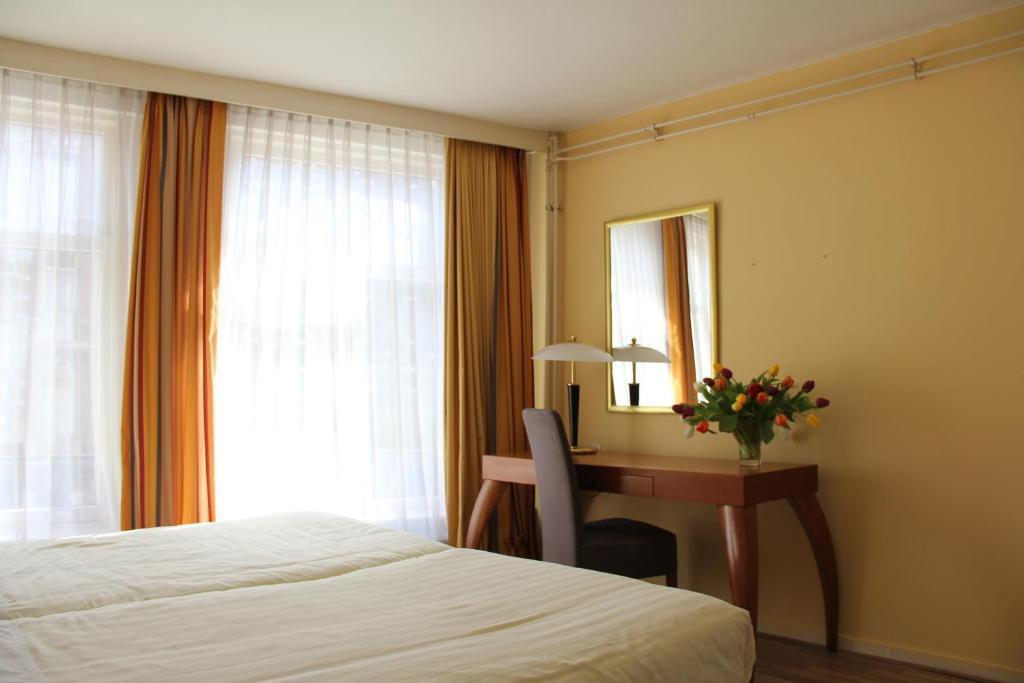 Hotel Alfa אמסטרדם מראה חיצוני תמונה
